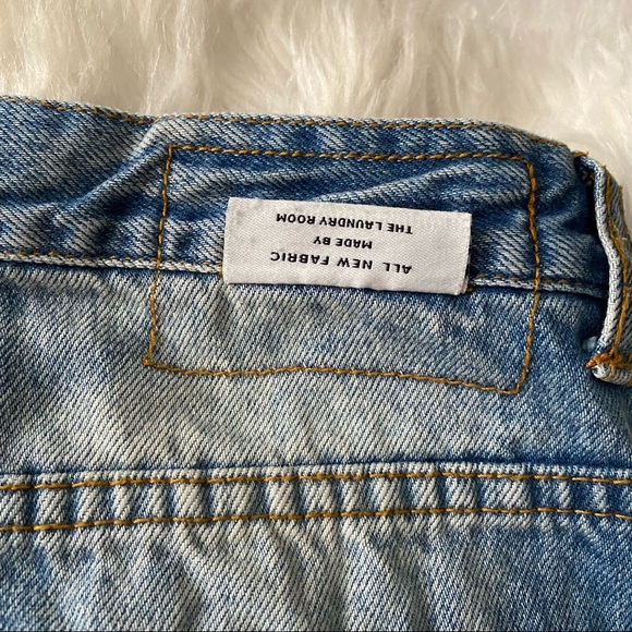 Distressed • Jean Skirt - Picture 8 of 9